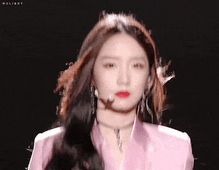 夏日|黄晓明狂流汗不脱妆，杨超越的“落泪女团妆”上热搜！一线女星背后百万化妆师的夏日最强无暇底妆教程送上！