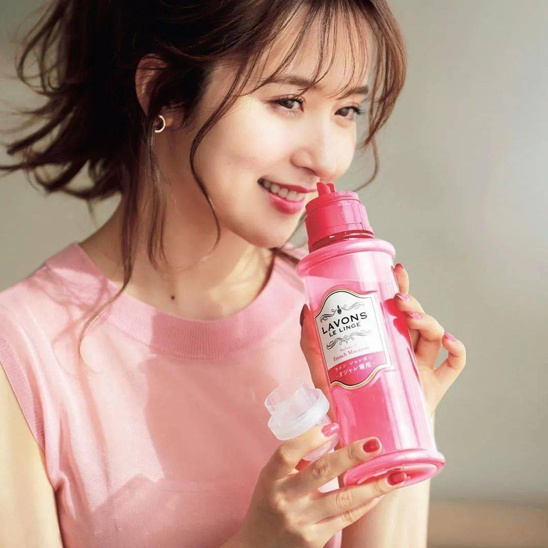 颜色|为什么年龄越大，越喜欢粉色？