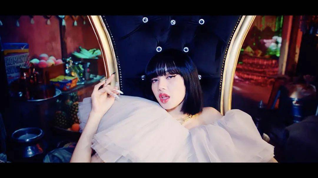 全团|一人成团？BLACKPINK全团仿妆来了！