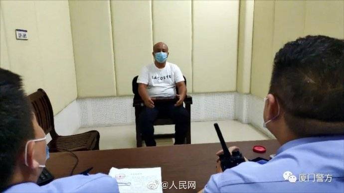 严某某|厦门警方通报12岁男童电梯内被殴打