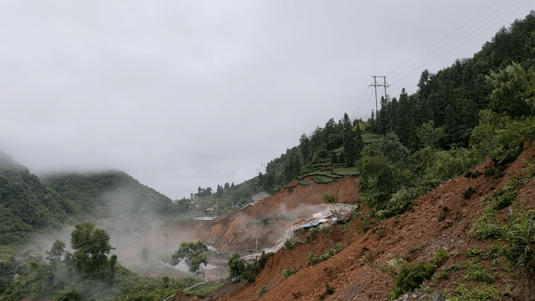 常德石门县山体滑坡,惊天动地,惊心动魄完整视频