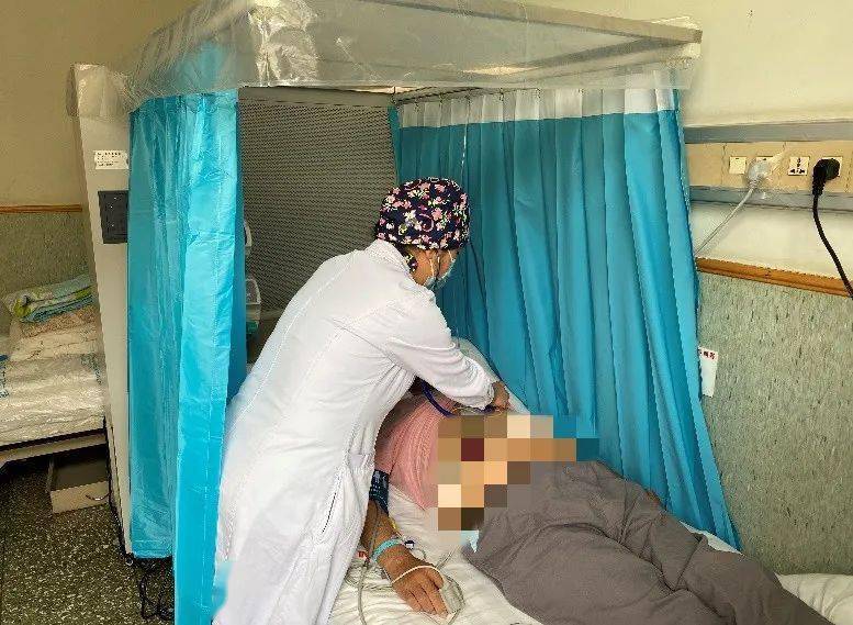 患者|【医院新闻】发挥中西医结合优势多学科联合救治危重患者