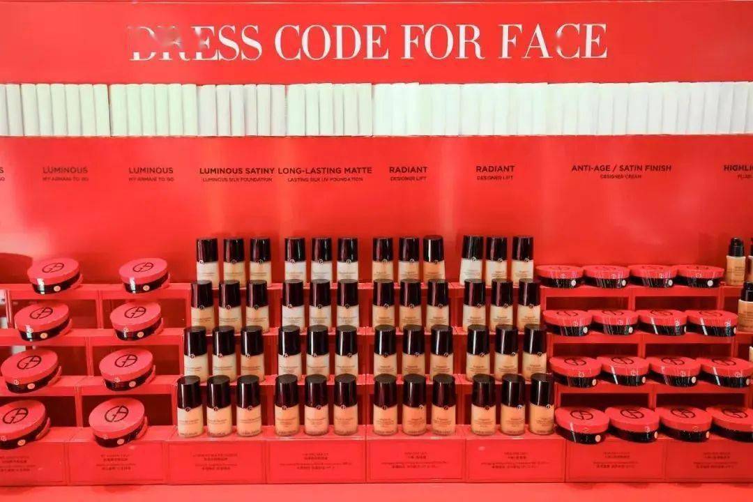 Armani|?美妆博物馆?丨当大牌们都开始认真做彩妆