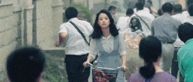 隐秘|因《隐秘的角落》爆红，这个92年小花的“空气脸”也太高级了！