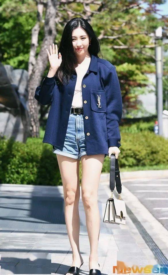 step|打卡宋祖儿同款瘦腿操 这酸爽谁做谁知道！