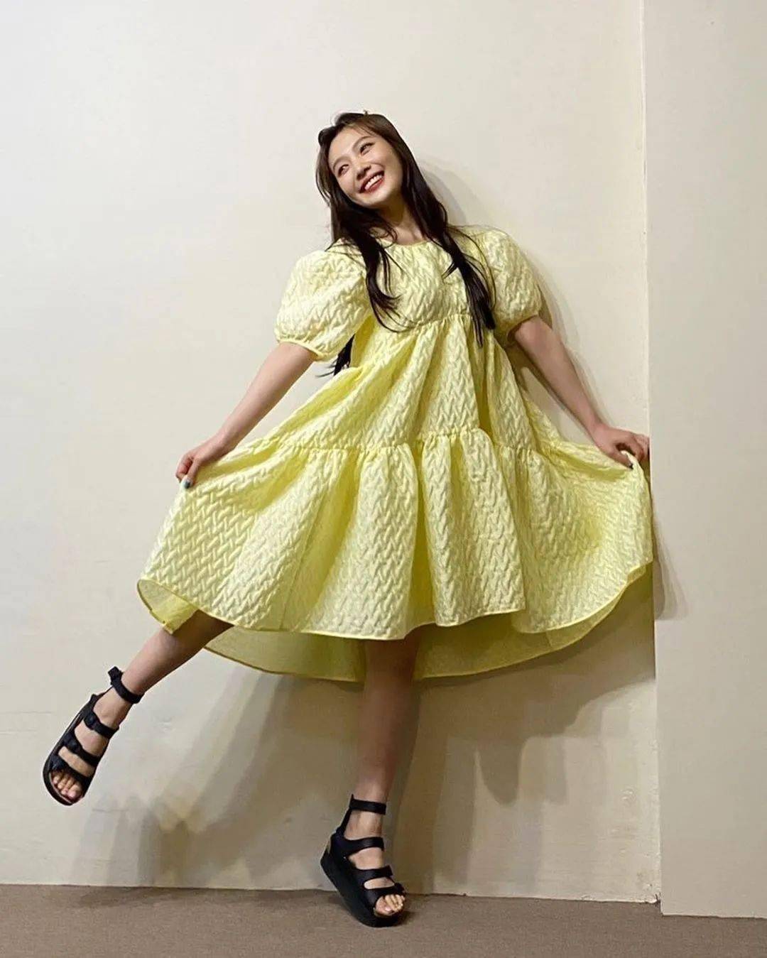 女孩|这个夏天，要做一个清爽的果汁女孩