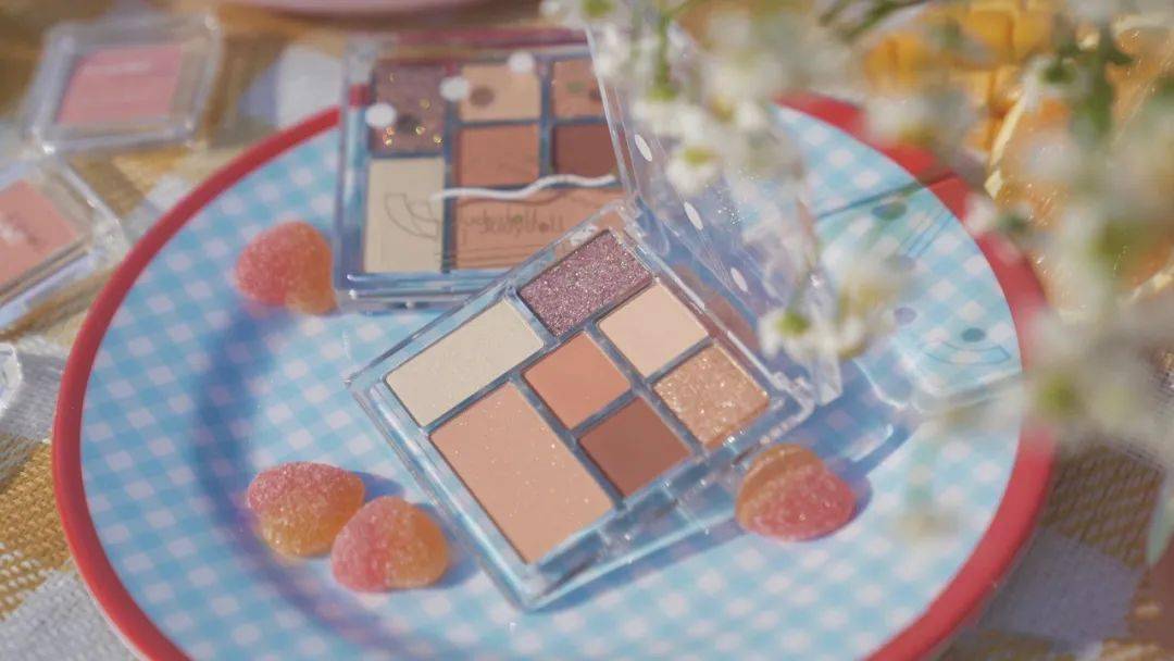 钱全|100块整全脸彩妆，我的钱全是这些综合盘省的！