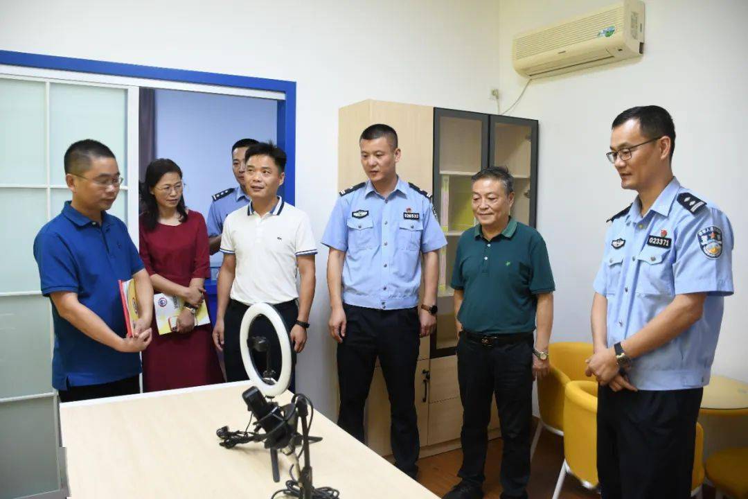 慈溪"护苗警师"天团来啦!