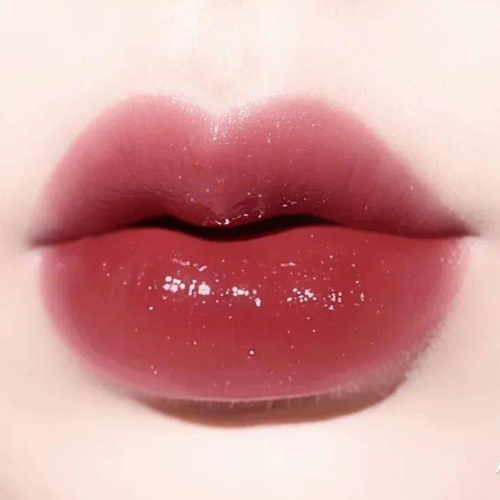 cr|比起渣女妆,这个欲而不骚的妆容才是高段位吧!