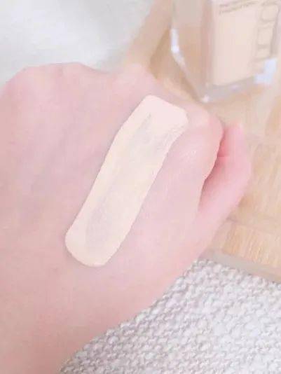 cr|比起渣女妆,这个欲而不骚的妆容才是高段位吧!