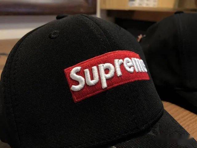 【优品】正品supreme&lv联名款帽子,实体店供货!