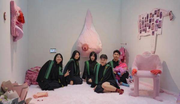 毕业|庚子年·毕业季，最美的青春在这里！快来下载你们的毕业合影