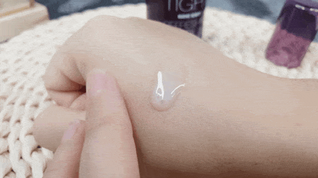 角质|能搓出“脏东西”的它3秒卖出一瓶！去角质、黑头、收毛孔，给你肌肤来次“大扫除”!