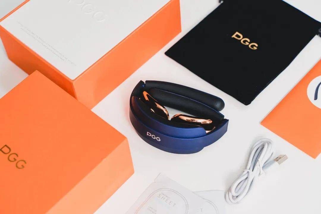 call|众明星打call～！能折叠放进口袋的按摩仪，随时拯救颈椎不适，真舒服！