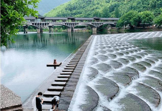 山水暑期自组团首班7月2425日网红梯田瀑布雅鲁激情漂