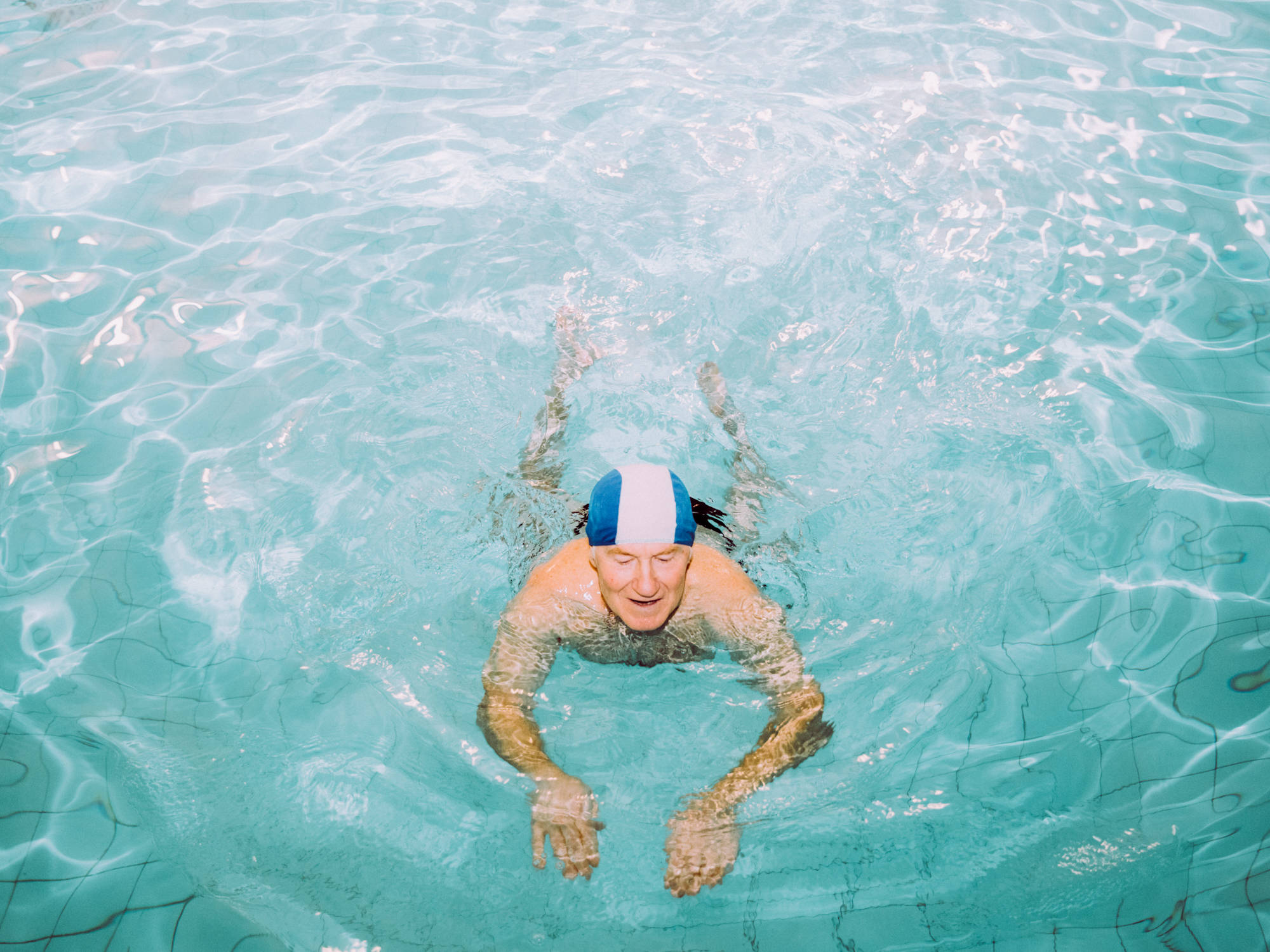 前苏联|摄影师｜章晟：半世纪前的前苏联疗养院，在历史与当下间游走