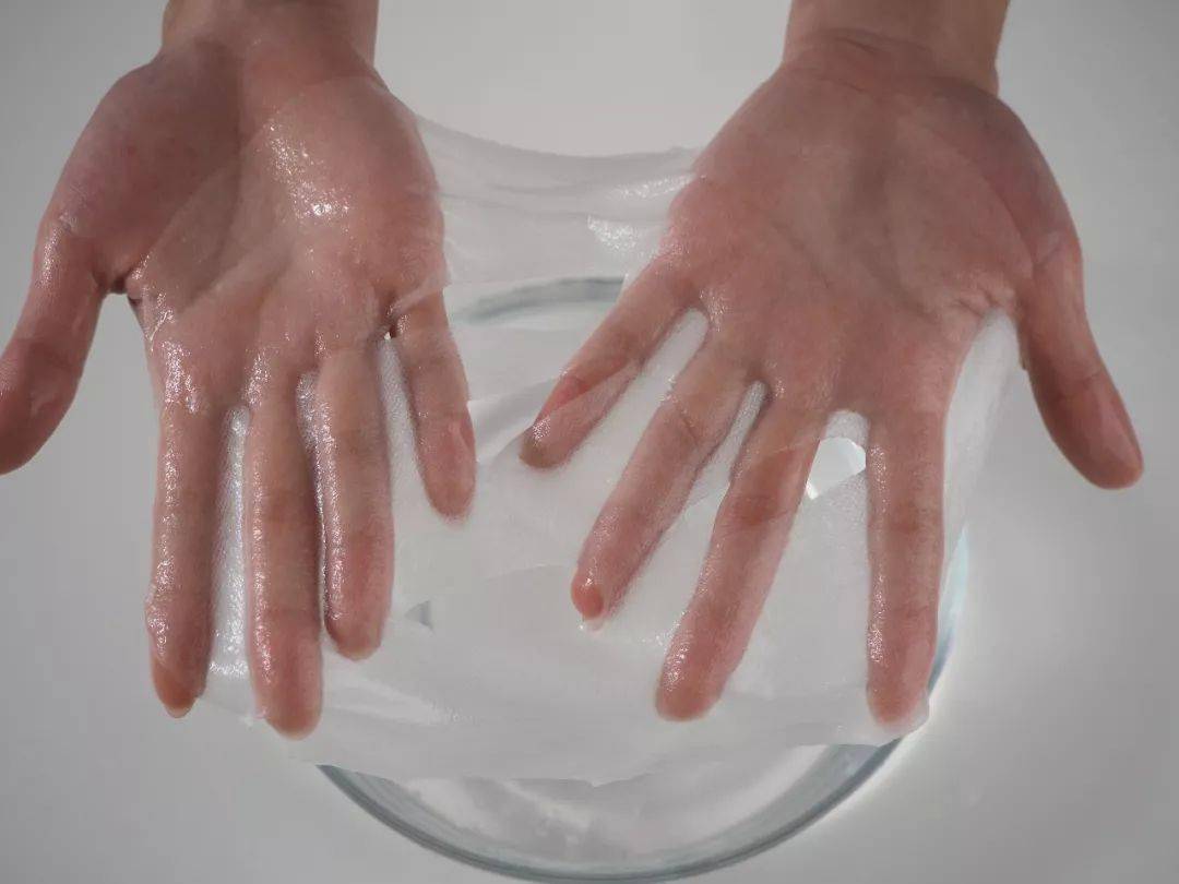 面膜|官宣？！《乘风破浪的姐姐》保养C位出圈的绝对是她...