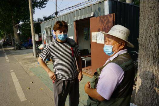 刘嘉玮|网格员、在线学习服务师……新职业成了大学生择业新热点