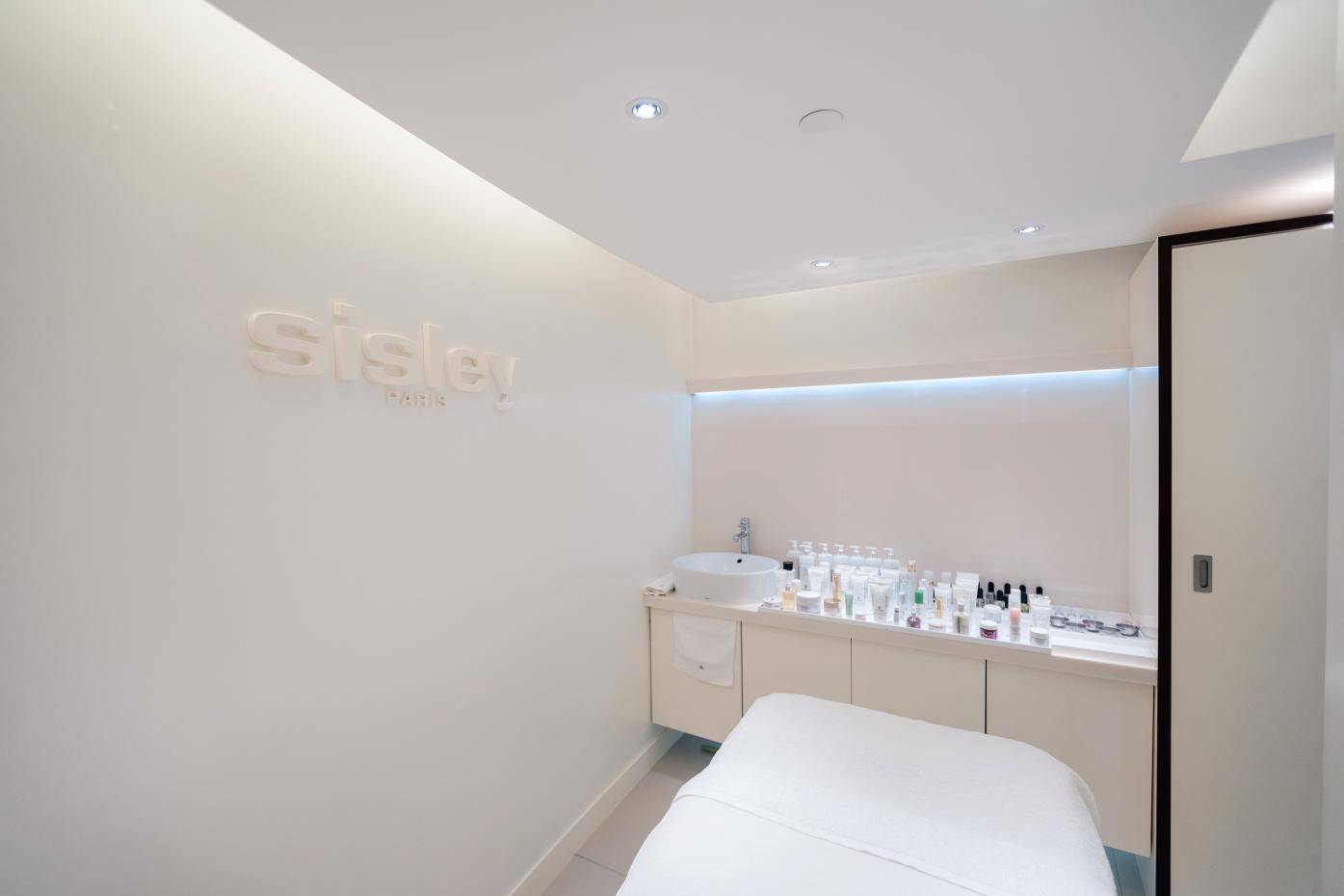 美容|银泰新零售驱动体验升级，高端品牌美容需求暴涨