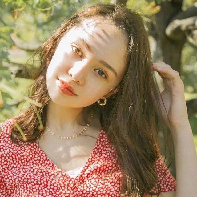 发型|16款适合夏季的日系小颜发型！让你的气质焕然一新！