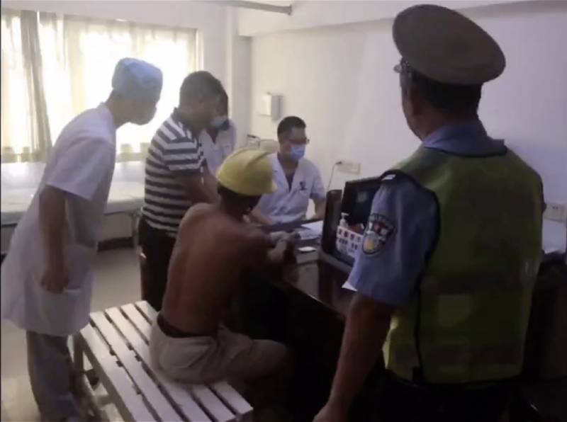 普宁市|断指伤者送医路上遇堵，揭阳汕头两地交警接力开道67公里救治