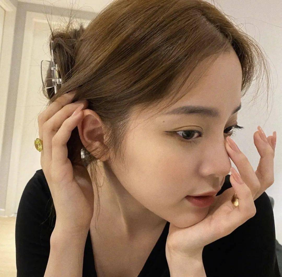 香水|不知道选什么香水？跟着欧阳娜娜、赵露思、关晓彤……购买就行了