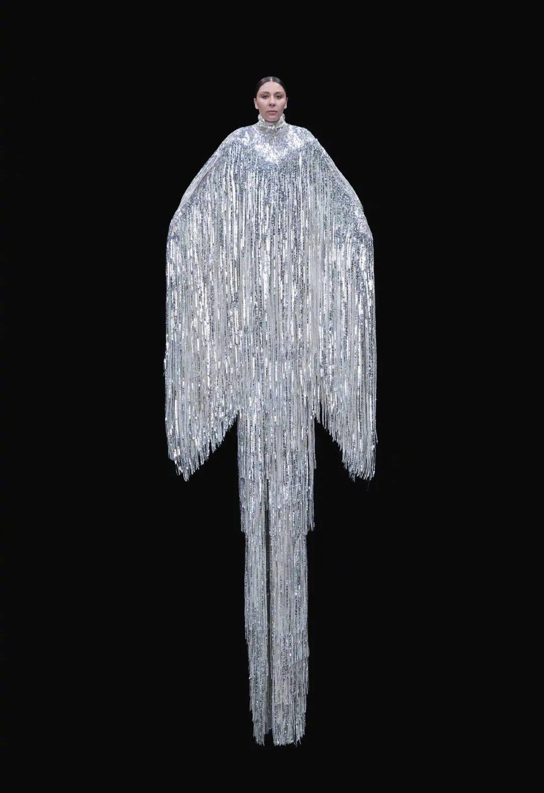 时装|如梦如幻的歌剧魅影,即使不闭上双眼也能看见梦,这一季Valentino高定系列美哭了!