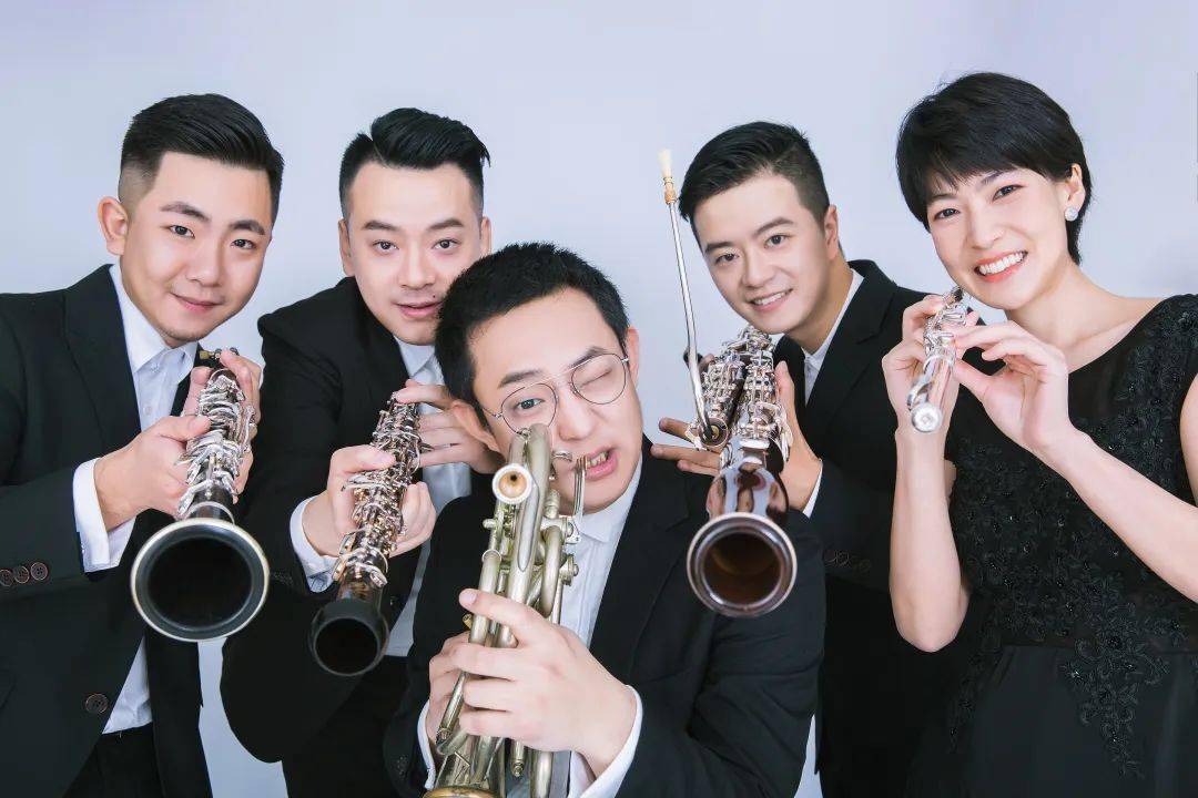 逆境中的坚守重庆铜管五重奏疯狂的铜管乐620202021音乐季发布