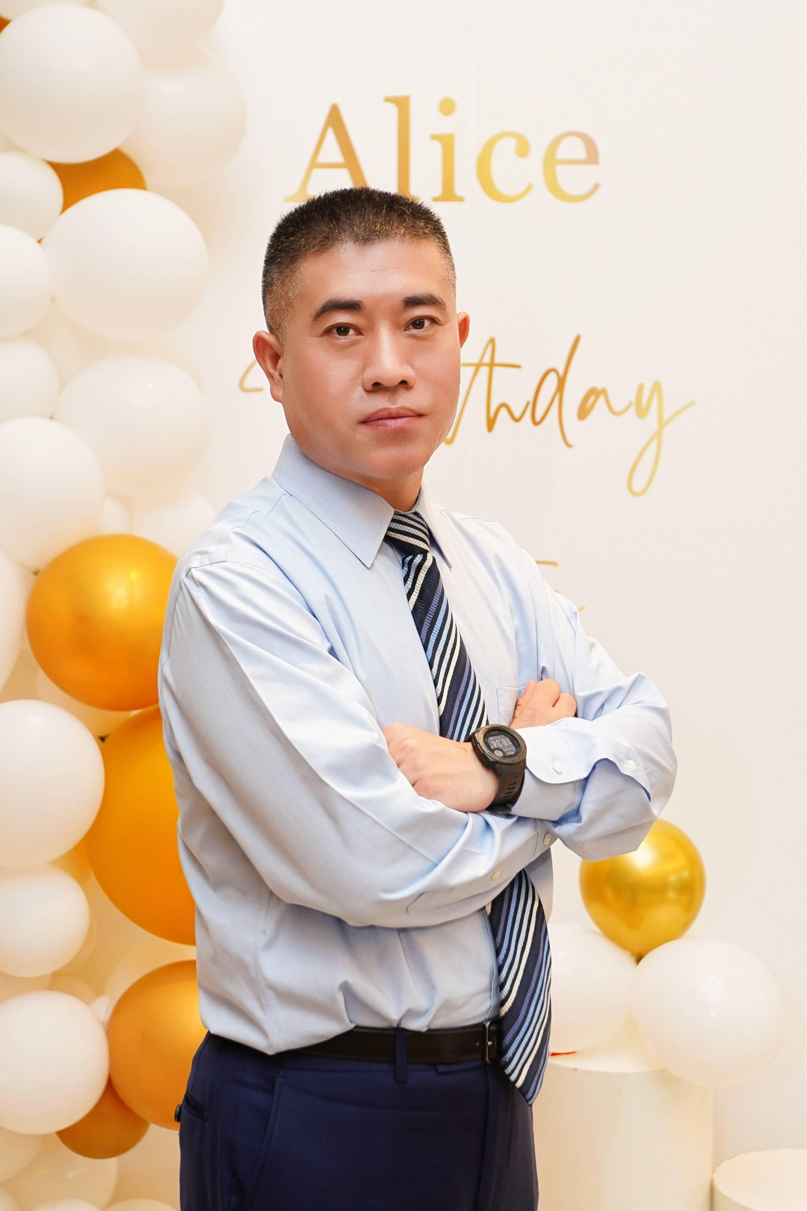 乔合里|直通商学院建言 | 深圳乔合里科技副总经理兼财务总监吴彪：财经类专业一大特点就是“不怎么限定你的行业”