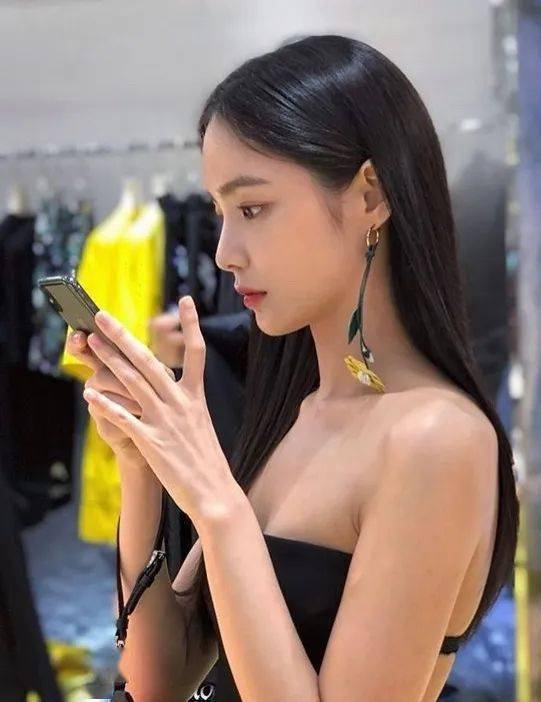 Step|洪秀珠为什么能成为韩国“新一代整容模板”？