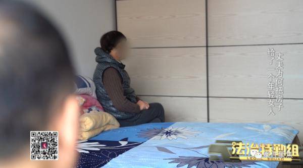 房产|七旬老伯瞒着老伴，将500万元房产送给年轻女子，没想到……