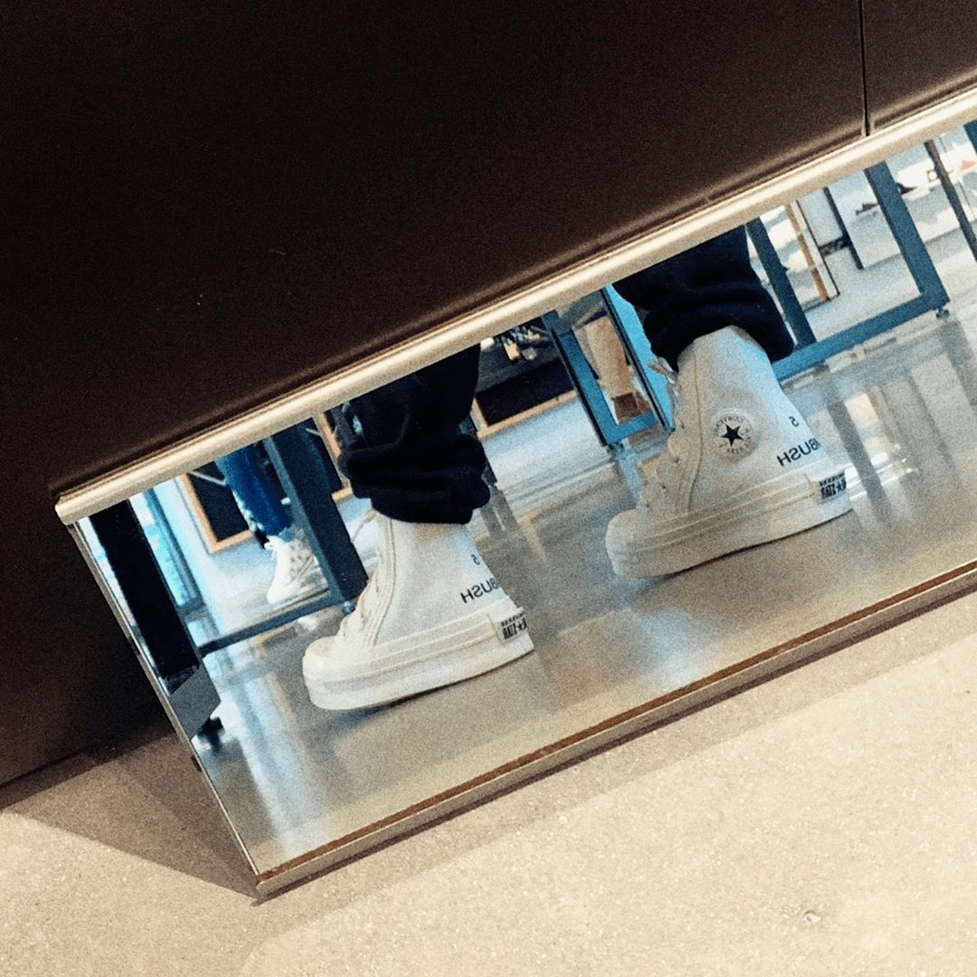 崩溃|欧阳娜娜被频繁网暴，不堪重负在节目崩溃大哭！才20岁的她到底做错了什么？