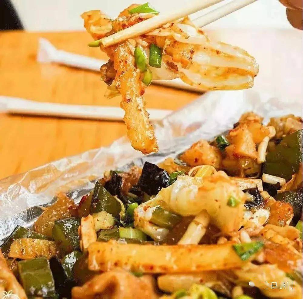 牙签小吃,冰粉