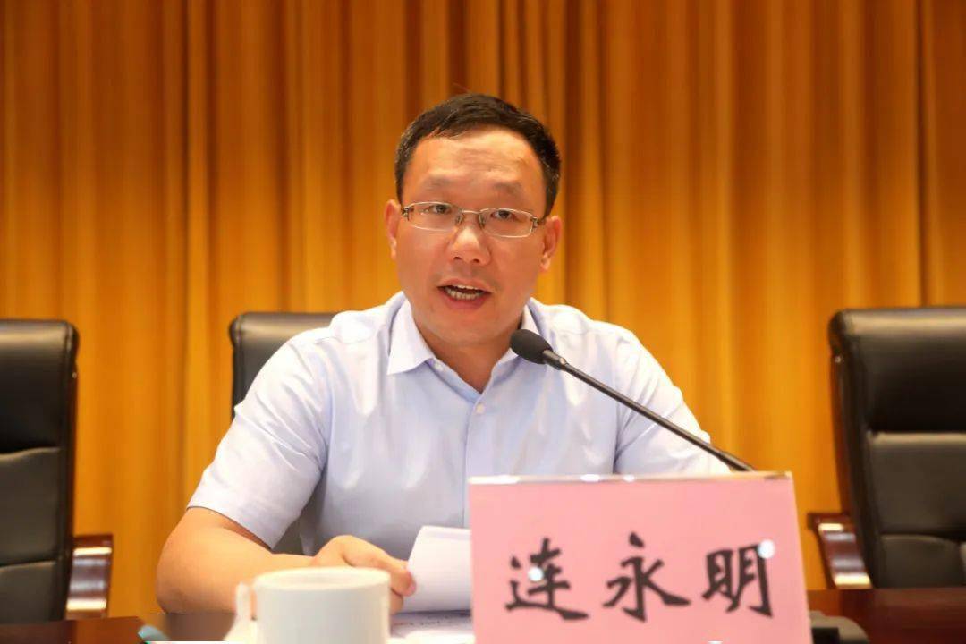 连永明代表大溪镇党委作表态发言一,以"第一政治考题"的高点站位,诚恳