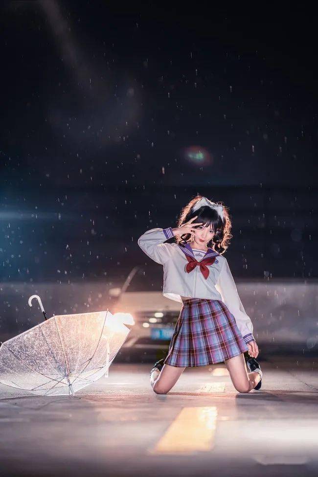 jk私影~雨夜美少女