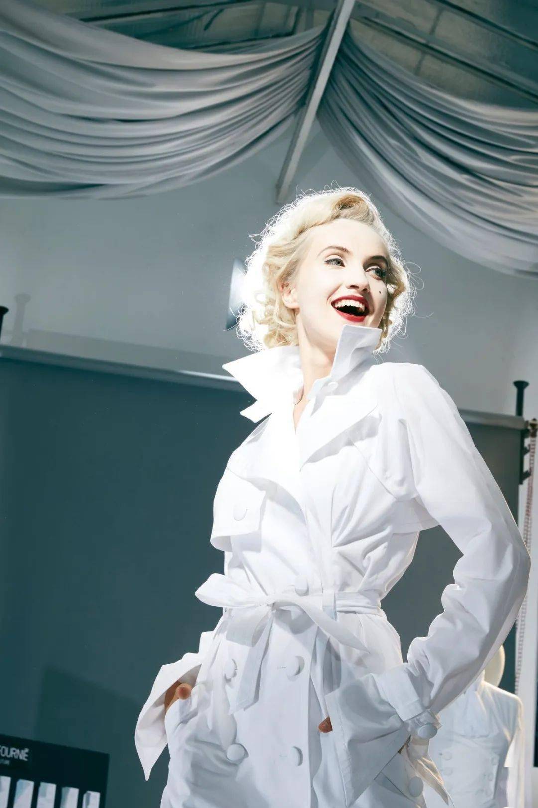 时装周|负重而行的巴黎高定时装周,怎么做才能逆天改命?