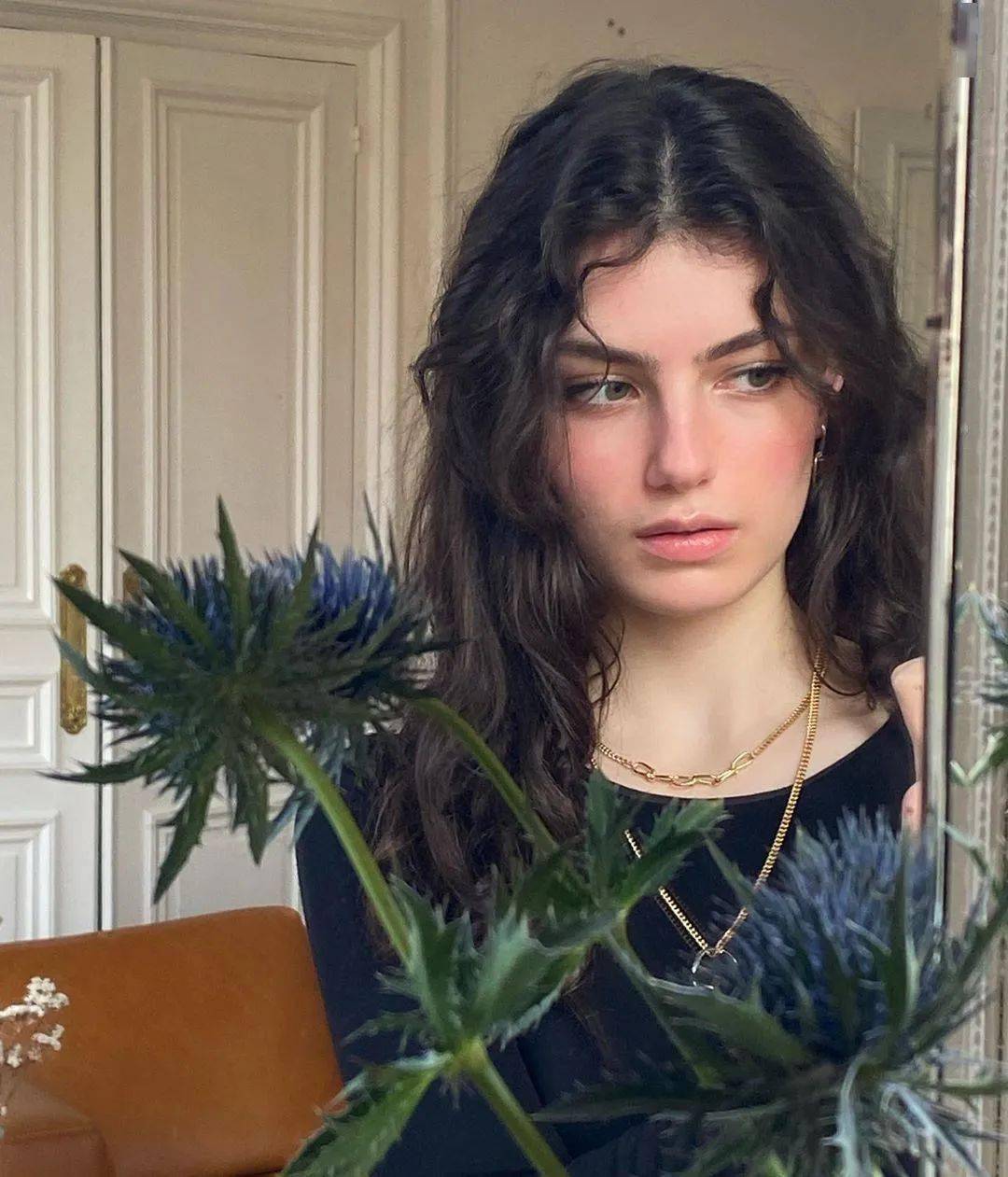 Louise|浓 颜 系 美 人，绝！