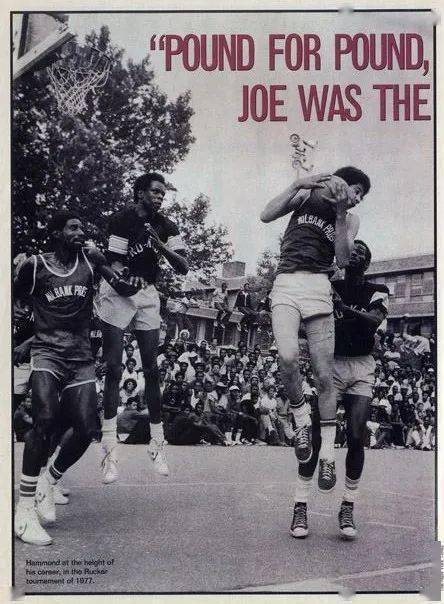 Kobe|一双鞋，让你记得18年前的夏天，“曼巴”在哪里