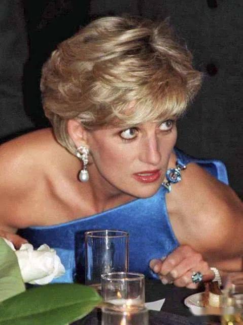 宝石|看过新季大牌高珠，它们竟然一致翻牌这些宝石新贵！