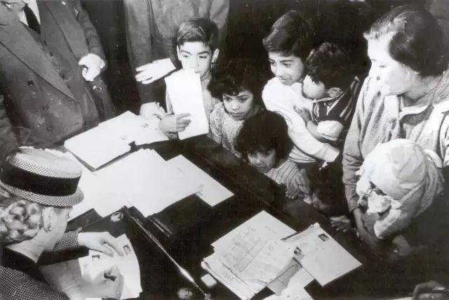 私生女|从“私生女”到第一夫人，她的人生有多传奇？