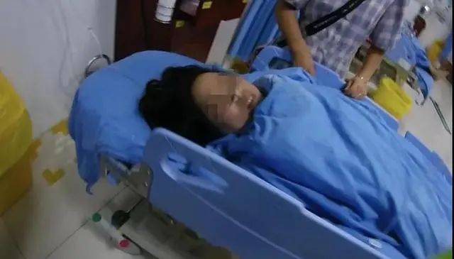 健身|浙江一女司机低血糖开车：不停绕圈后撞上栏杆，当场“昏厥”