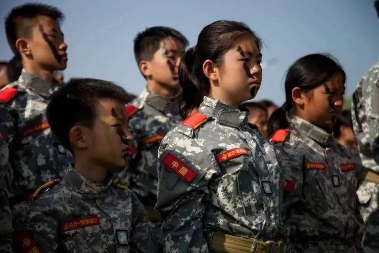 十大足球赌注软件|
“我是一个兵”军事夏令营等你来战!(图8) 十大足球赌注软件|
“我是一个兵”军事夏令营等你来战!(图8)