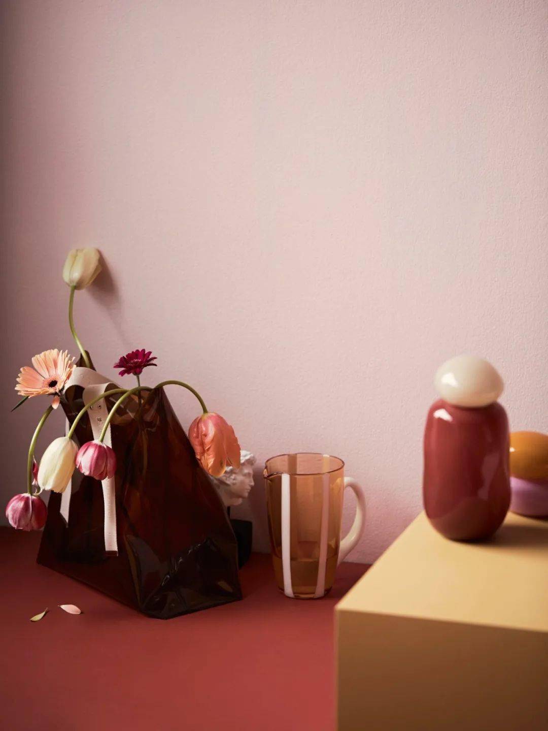 Helle|“长得这么好看，花瓶就花瓶吧”