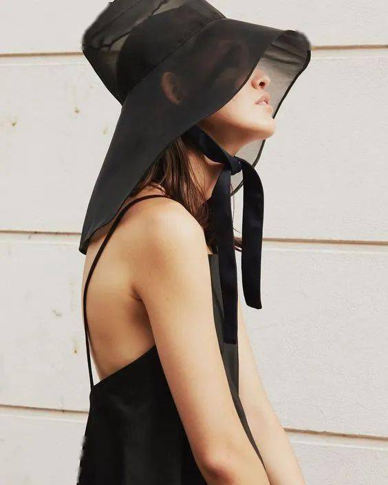 纱裙|谁能不爱夏日的薄纱连衣裙呢？