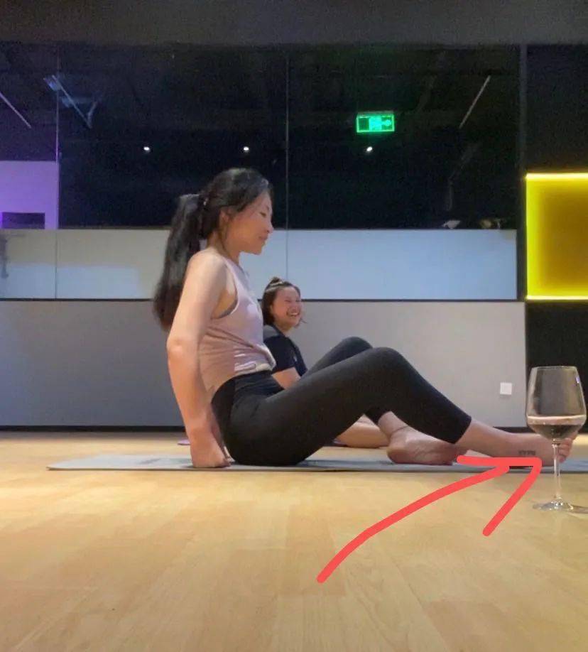 马甲|好久不见的马甲线和老朋友不够认真的瑜伽