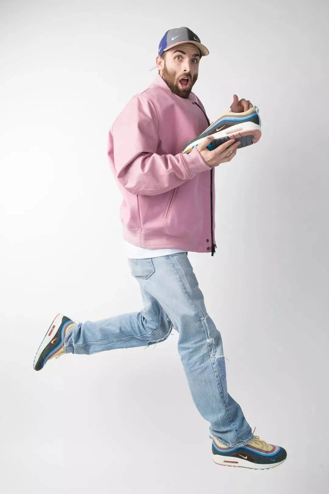 摩托车|时尚、潮流、色彩缤纷……如果摩托车圈有一个潮牌的话，那一定是Vespa！