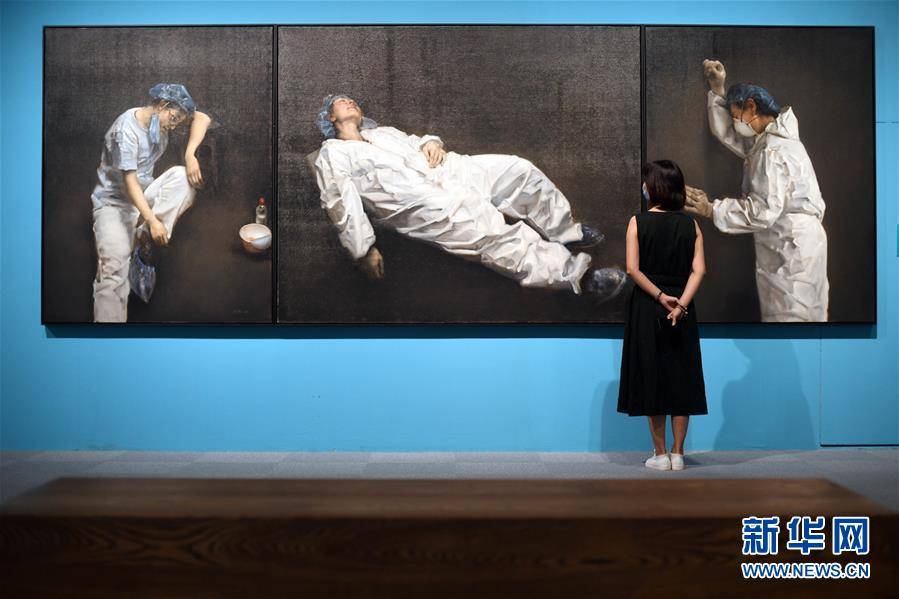 金良|“众志成城——抗疫主题美术作品展”亮相国博