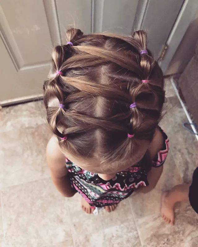 女儿|生个女儿，就要这样扎头发，又美又仙羡慕skr人！