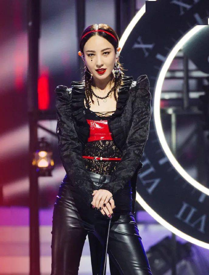 #Mad|礼物已经选好,姐姐们何时才能认识我?!