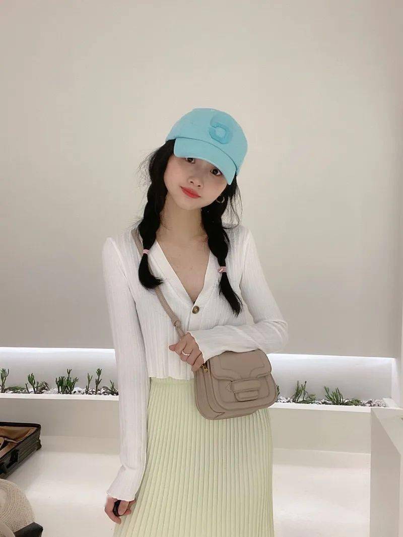 铂金|看完《三十而已》，比起动辄百万的铂金包，这6款入门级轻奢包包更值得入手！